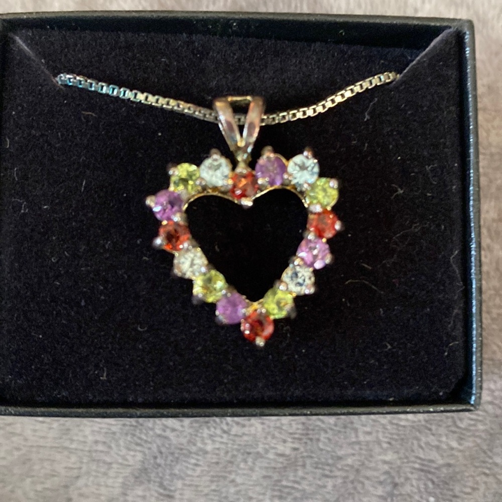House of nikolas heart necklace